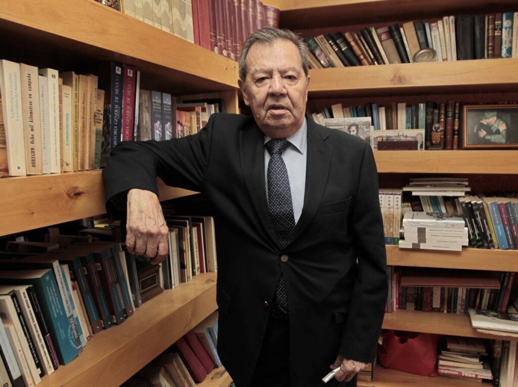 Fue uno de los más fervientes promotores de la reforma del Estado. Logró pactar con diversas fuerzas políticas los apoyos necesarios para llevar a cabo importantes reformas