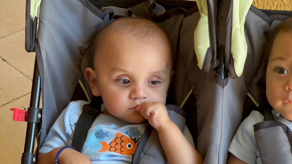 Ángel tiene nueve meses y le urge una operación.