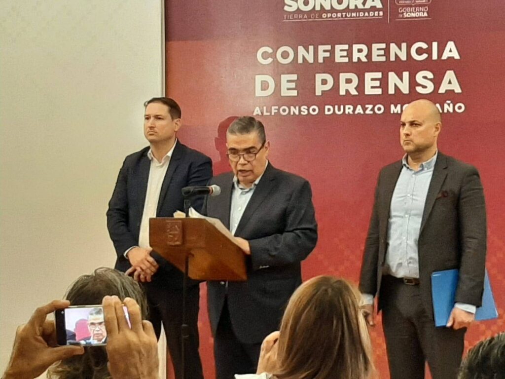 Gustavo Salas Chávez, fiscal general del estado