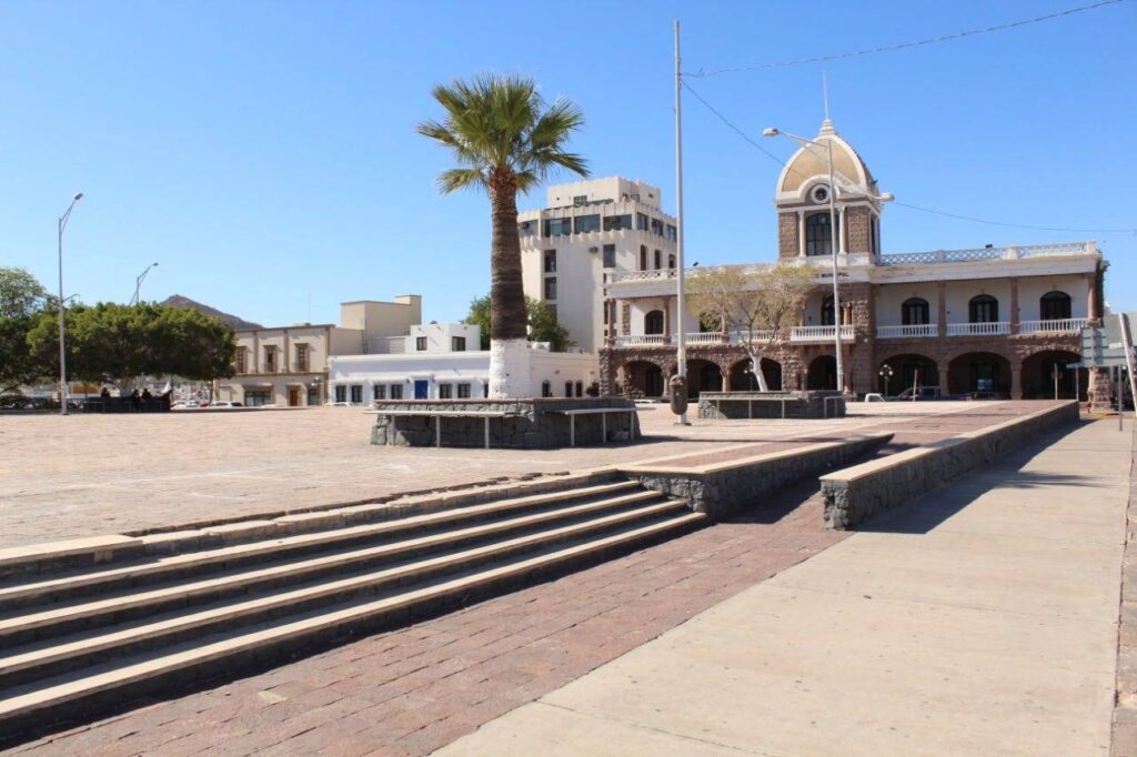 La historia nos dice que Guaymas ha generado a personajes muy influyentes en la política estatal y nacional desde hace 150 años