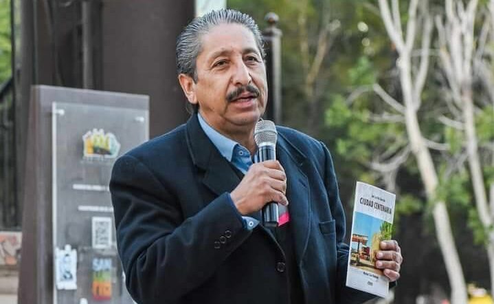 La tertulia itinerante es un proyecto del escritor Manuel Cuen Gamboa que presentó al Instituto Sonorense de Cultura para la caravana cultural