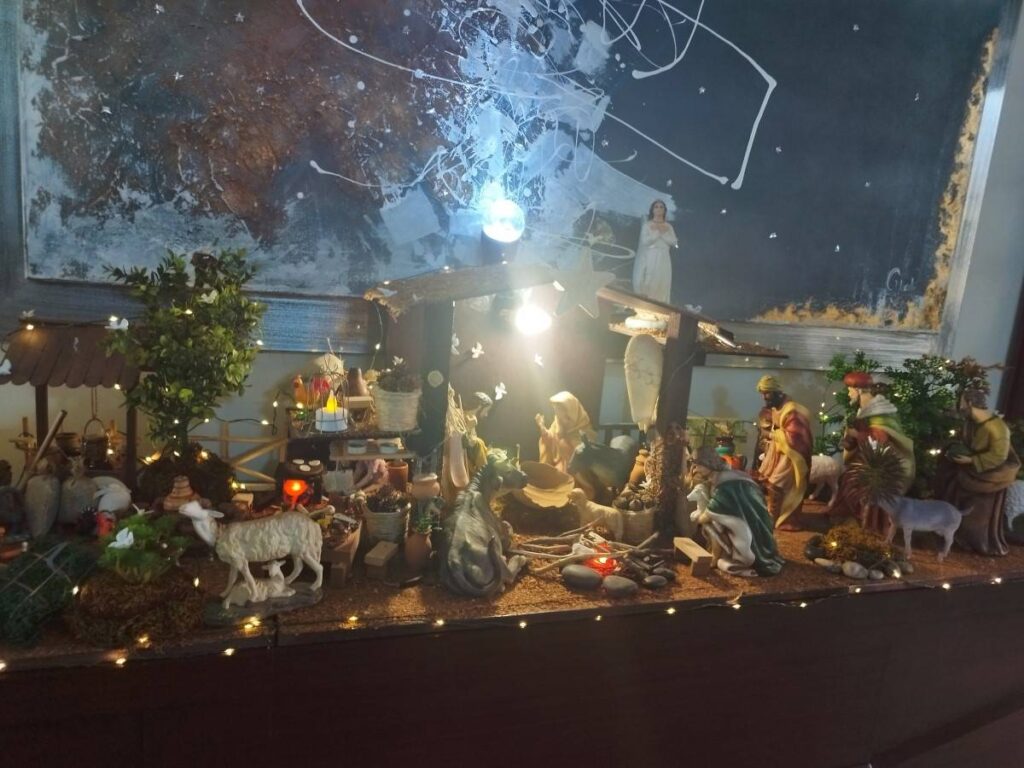 Saúl Lagarda cuenta con una colección única en la ciudad sobre la representación de la natividad de Nuestro Señor Jesucristo en Belén