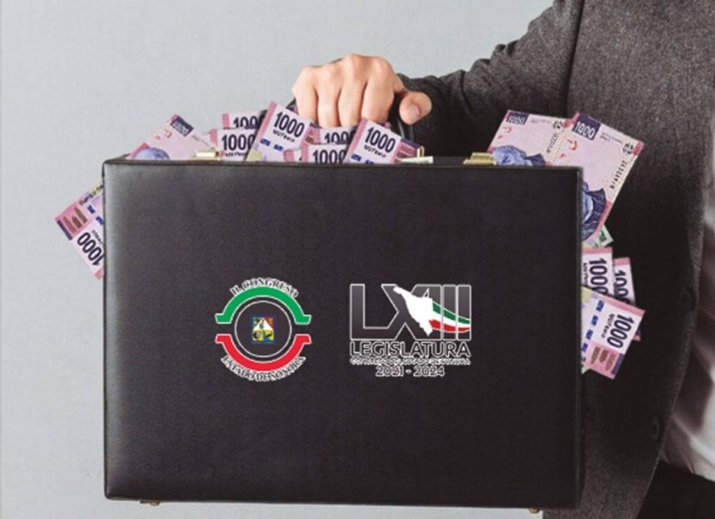 Durante este final de año, los 33 diputados locales recibirán un monto total 350 mil pesos en remuneraciones, un súper aguinaldo cercano de 200 mil pesos