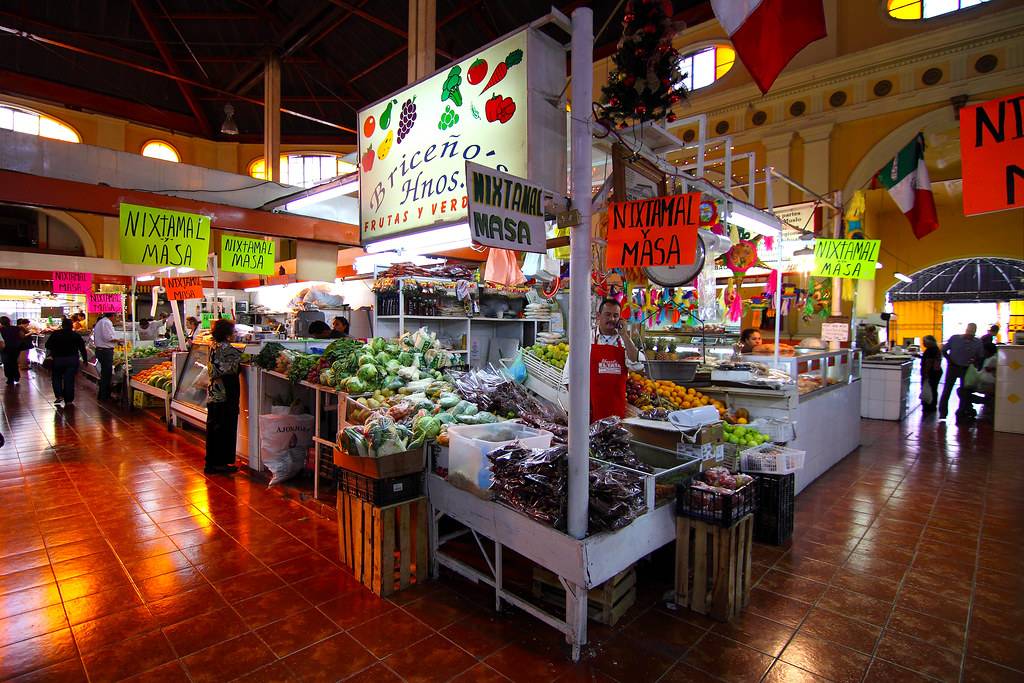 Los locatarios del Mercado Municipal se ubicaran en la calle Monterrey, entre Benito Juárez y Horacio Soria, terminarán el cambio para el fin de semana