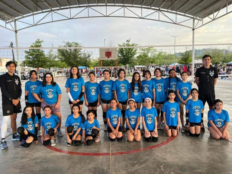 Parte del grupo de niñas de las “Wasquis” de la Colonia Nuevo Hermosillo.